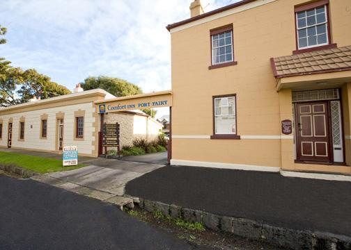Seacombe House Motor Motel