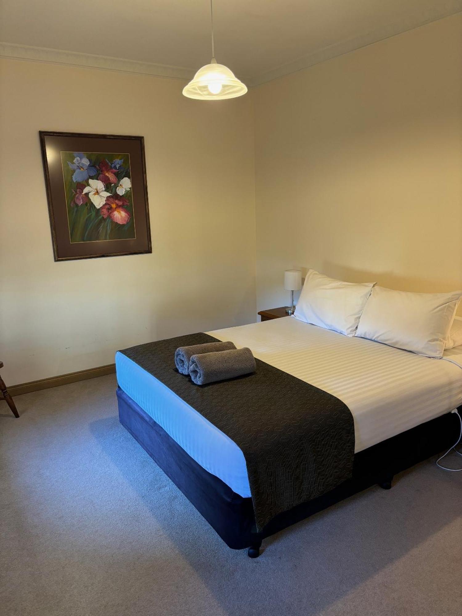 Seacombe House Motor 4*