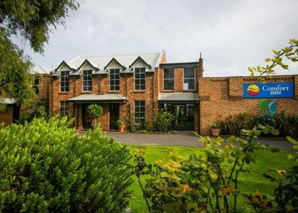 Seacombe House Motor Motel